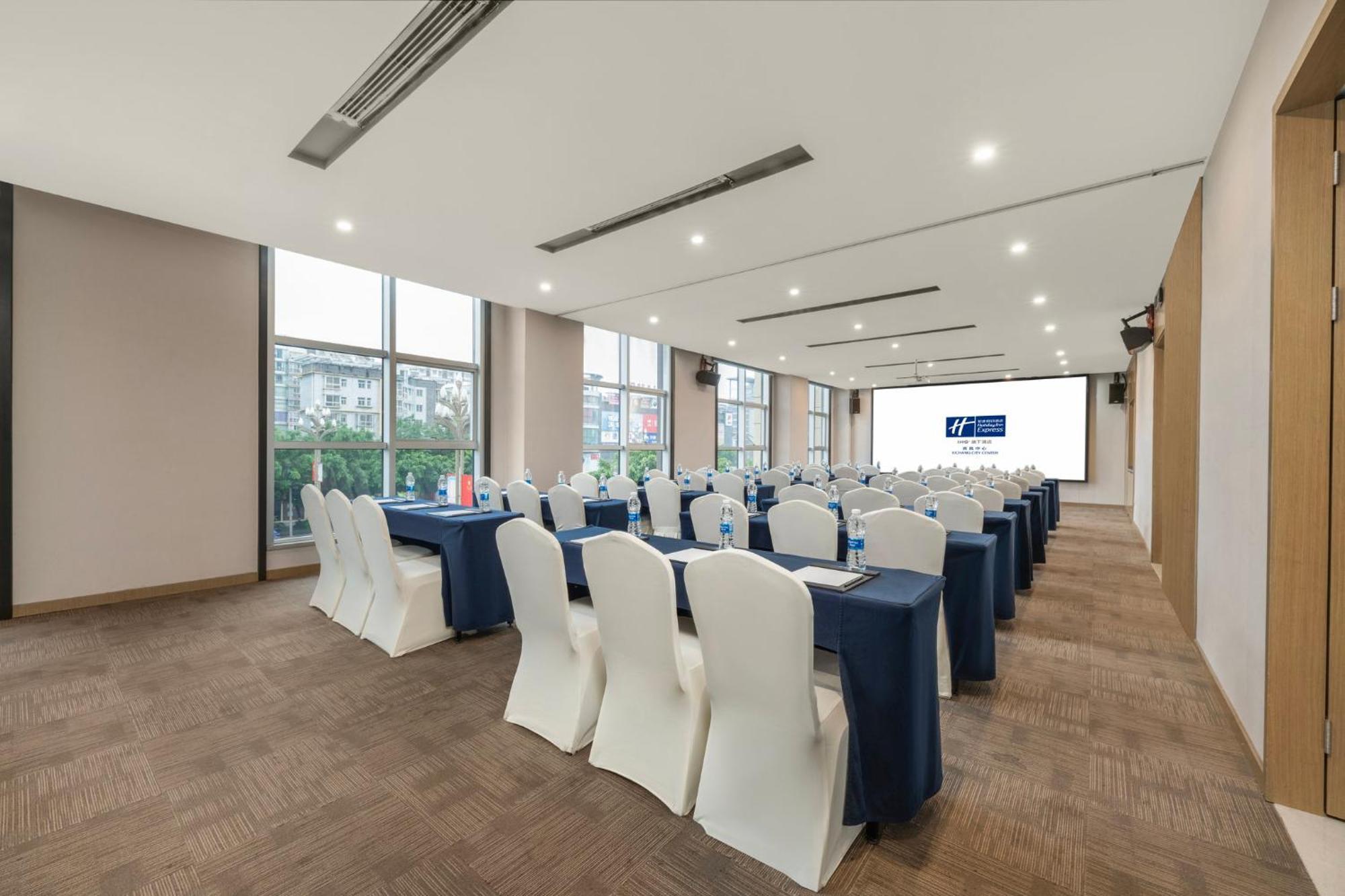 Holiday Inn Express - Xichang City Center By Ihg Extérieur photo