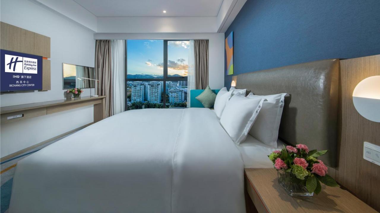 Holiday Inn Express - Xichang City Center By Ihg Extérieur photo